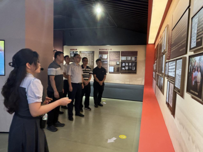 江门市科技局党总支与冲蒌镇机关第一党支部结对共建 党建结硕果 同筑振兴路